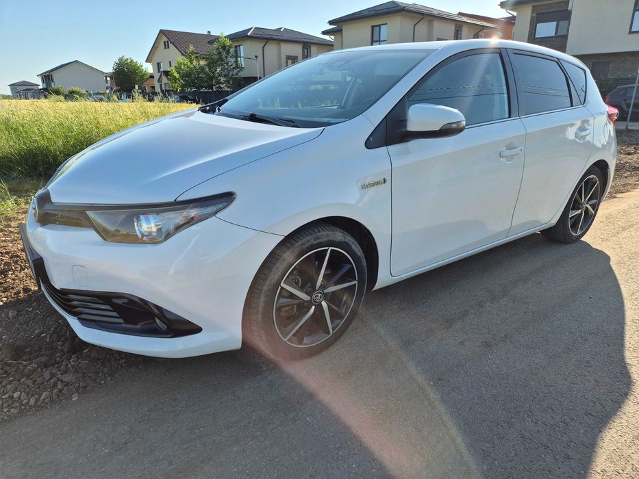 Vanzare  Toyota AURIS