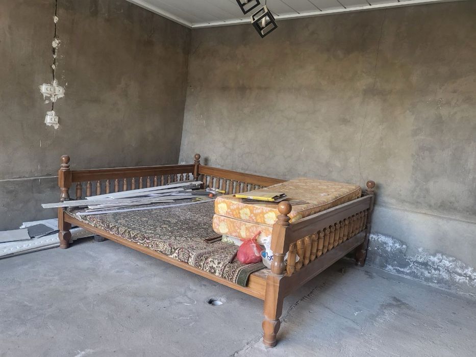 тапчан сотилади б/у