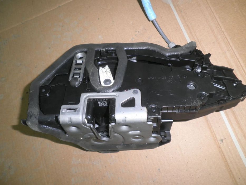 Broasca stanga fata BMW Seria 2 F44 7445041-11 744504111 7445041