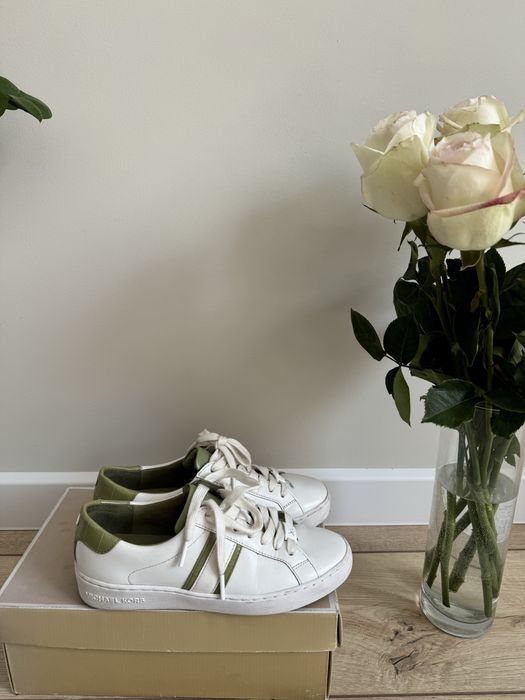 Кроссовки Michael Kors