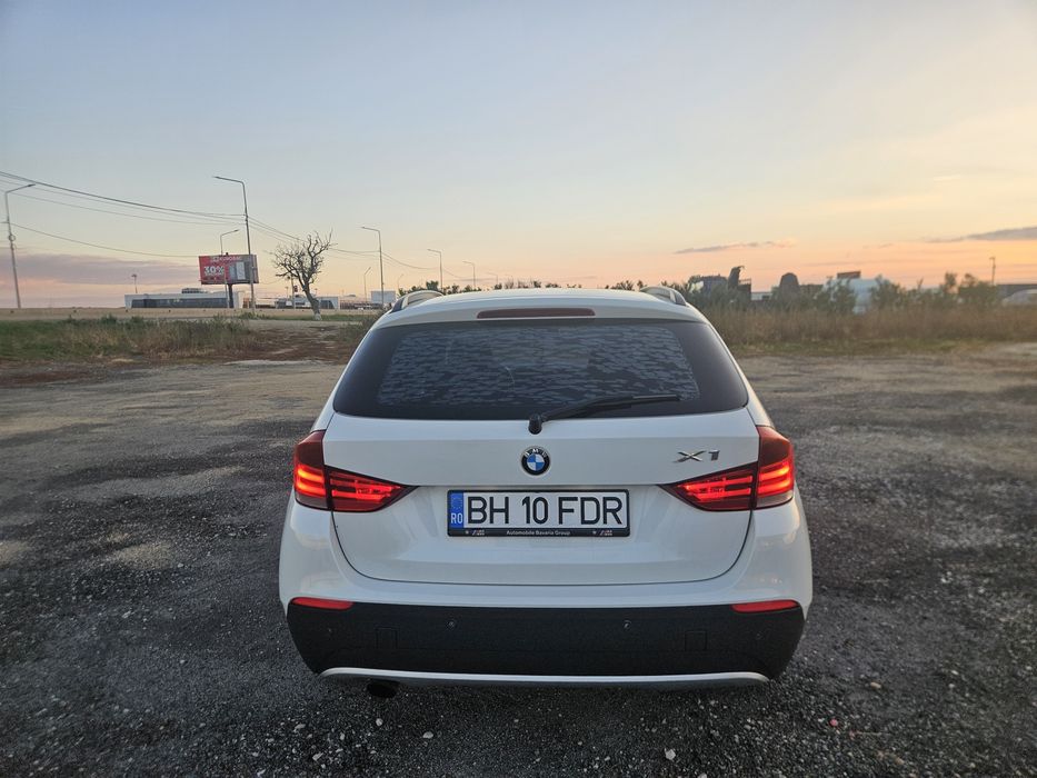BMW X1 2012 — imagine 3