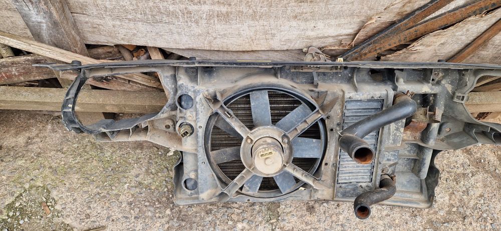 Голф 3 1.8 90 НА ЧАСТИ