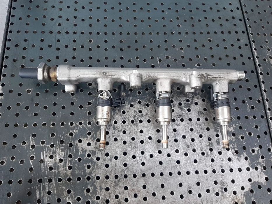 injector  1.0tsi dkr skoda fabia 3 audi a3 8v vw golf 7  04e906036at