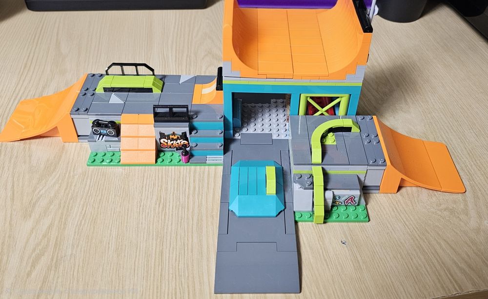 LEGO 60364 Уличный скейт-парк