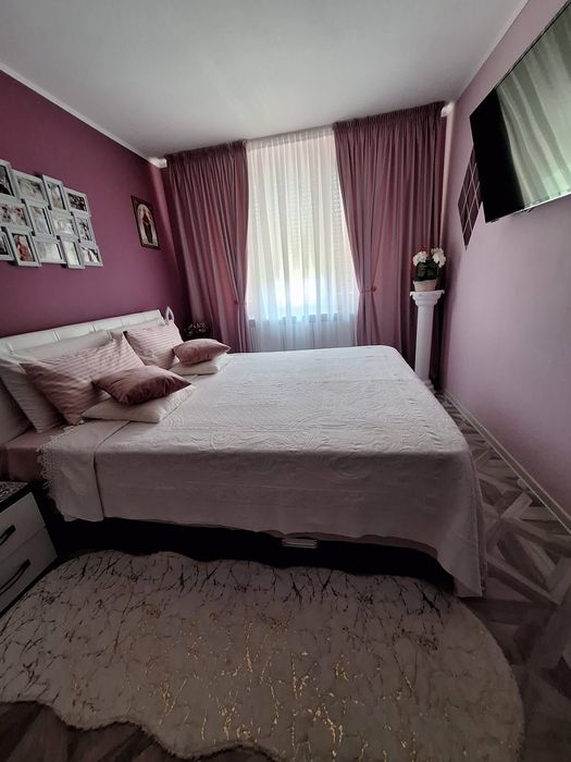 Vând apartament