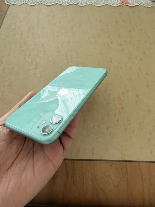 IPhone 11/128Gb - В идеальном состоянии