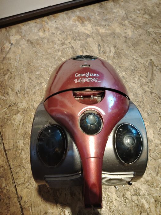 Прахосмукачка Conegliano