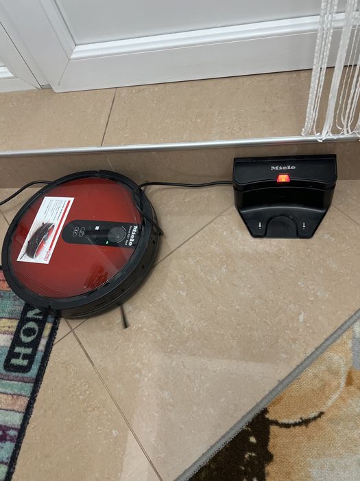 Прахосмукачка  робот Миеле