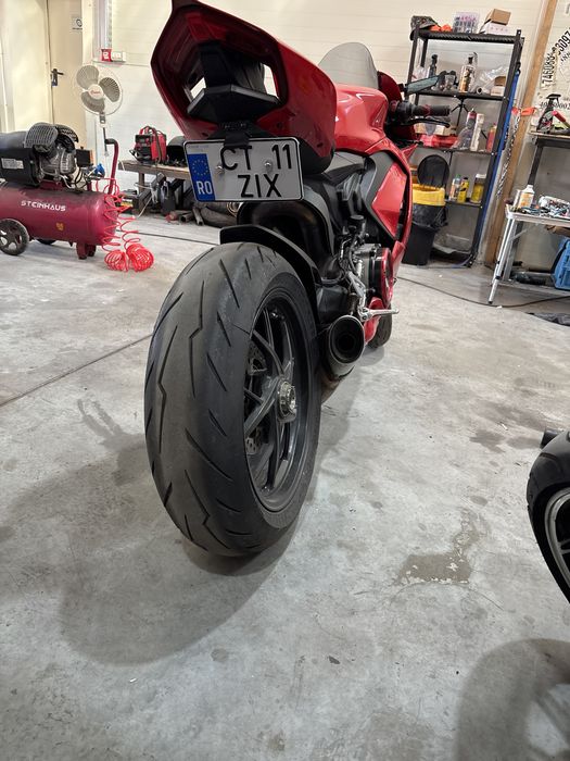 2024 Ducati Panigale V2