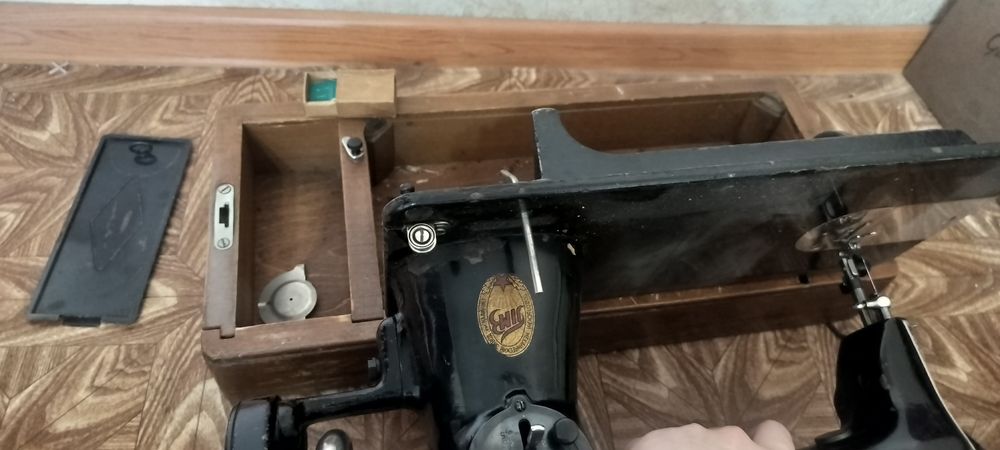 Советская швейная машина