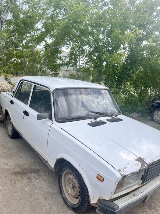 Продам ваз 2107 в среднем состояние