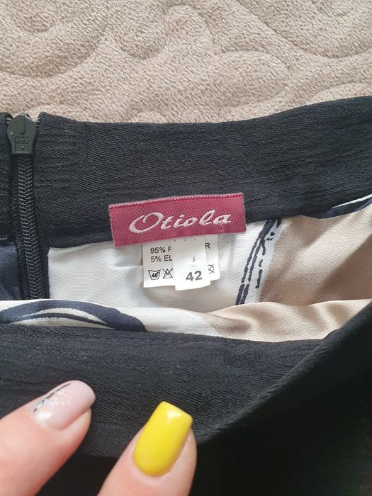 Fuste și pantaloni