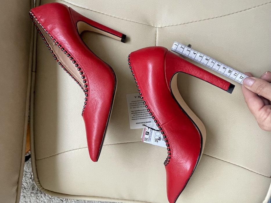 Pantofi stiletto Zara , piele , noi cu eticheta, marime 35
