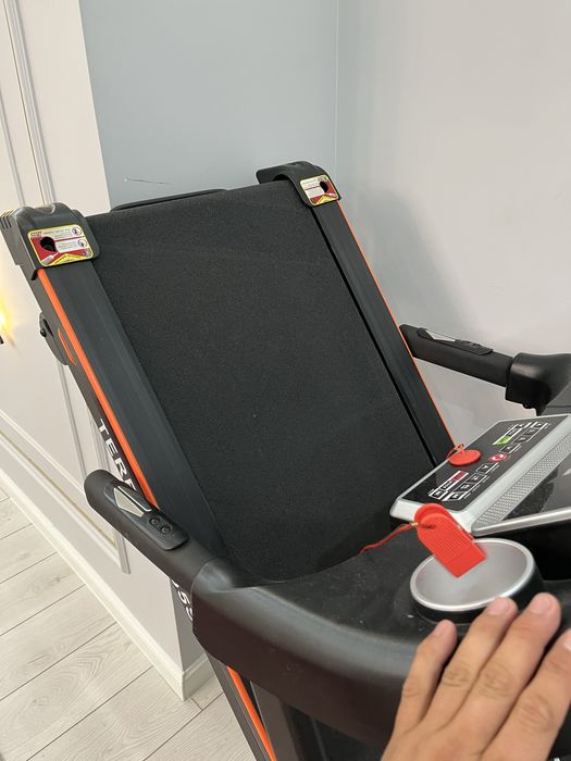 Беговая дорожка GENAU