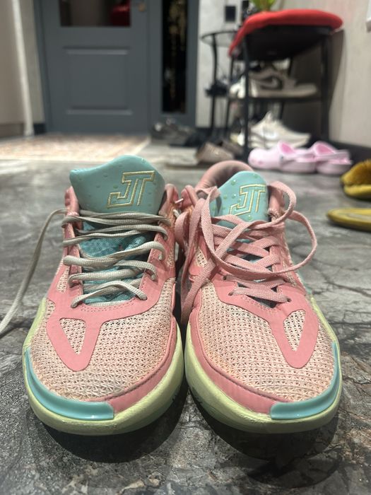 Кроссовки Jordan Tatum 1