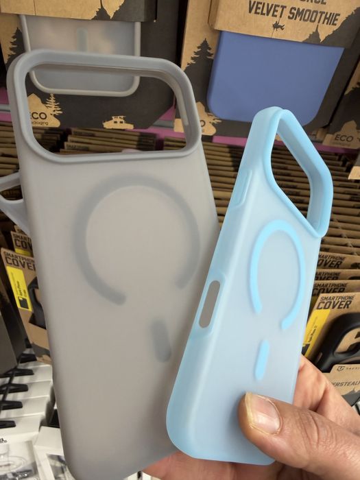 iPhone 17,iPhone 17 Pro,iPhone 17 Pro Max матиран силикон с MAGSAFE