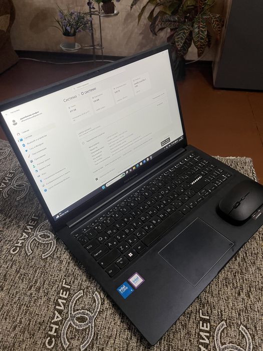 Продам ноутбук asus vivobook