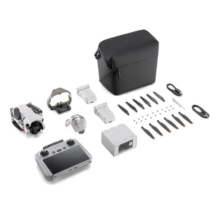 Продам дрон DJI Mini 4 Pro Fly More Combo Plus (DJI RC 2) белый