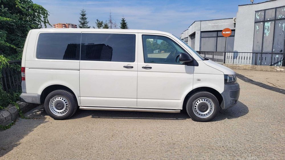 VOLKSWAGEN Transporter 2011 — imagine 3