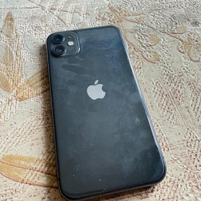 Продам айфон 11 хорошем сост