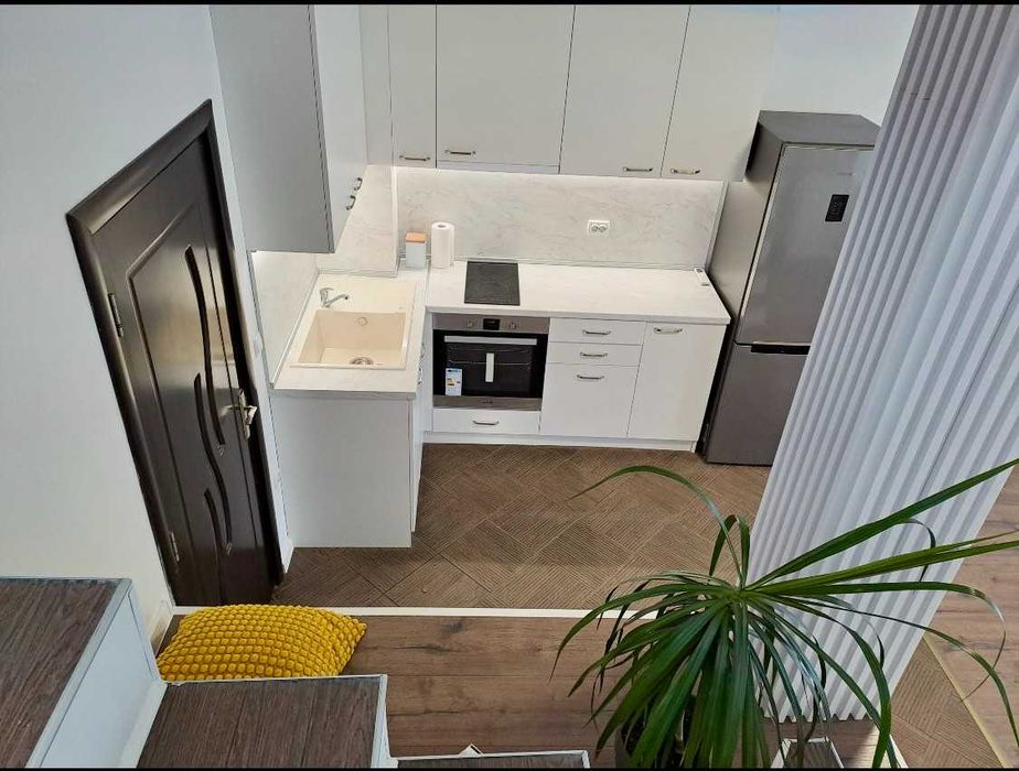 Продава се Двустаен апартамент в Варна, Погреби - 83 кв.м за 7 €/кв.м - Снимка #3