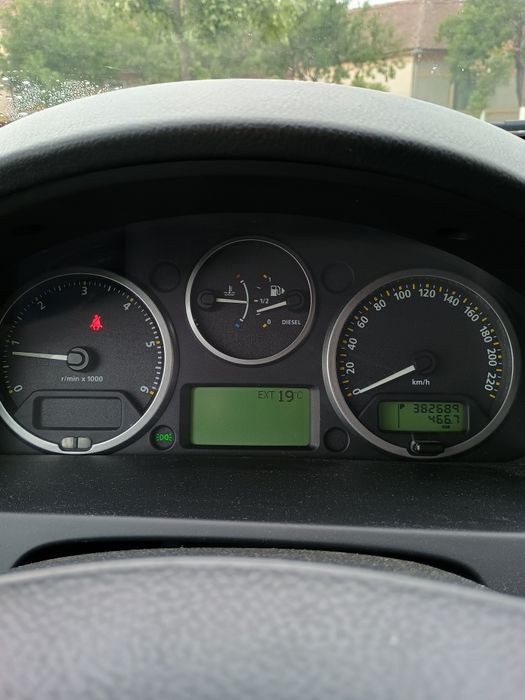 Vând Land ROVER Freelander 2
