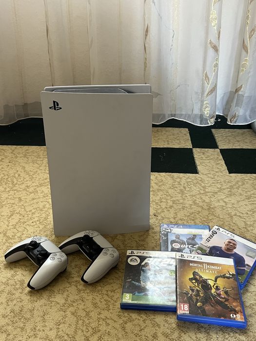 Playstation 5 (Плестейшин 5)