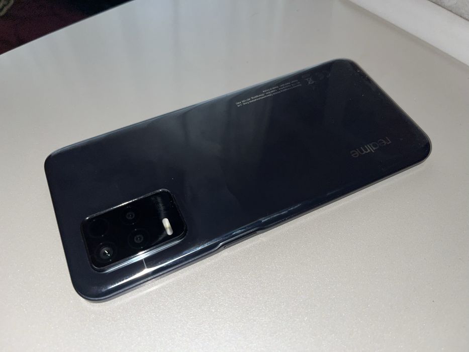 Realme 8 5g за части