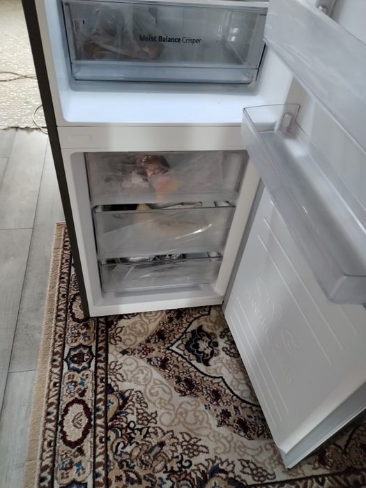 Продам холодильник