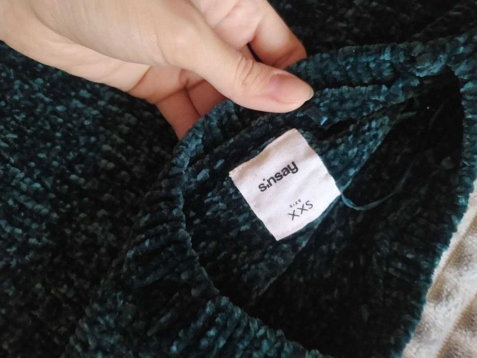 Кофта/укороченный пуловер Sinsay