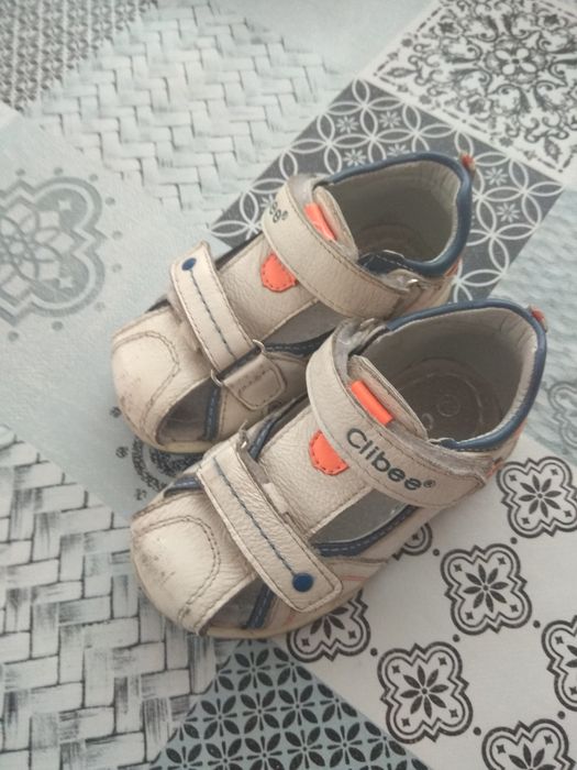 Децки сандали за момче, 22 номер.