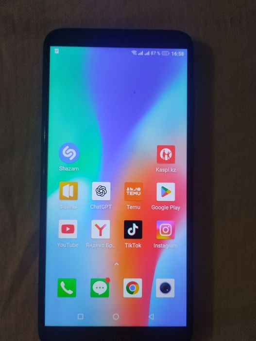 Смартфон Neffos X9