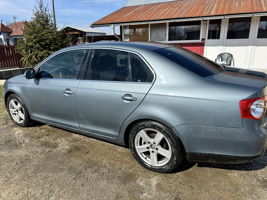 VW Jetta de vanzare