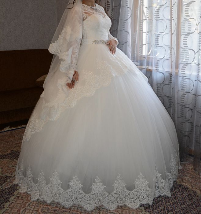 Свадебное платье , свадебные платья продажа и прокат