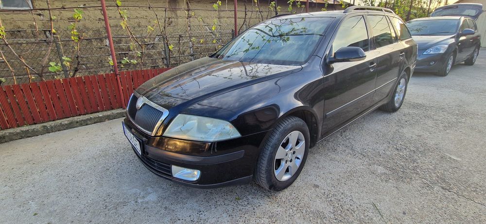 Vând Skoda Octavia tel:+40 786 064 071