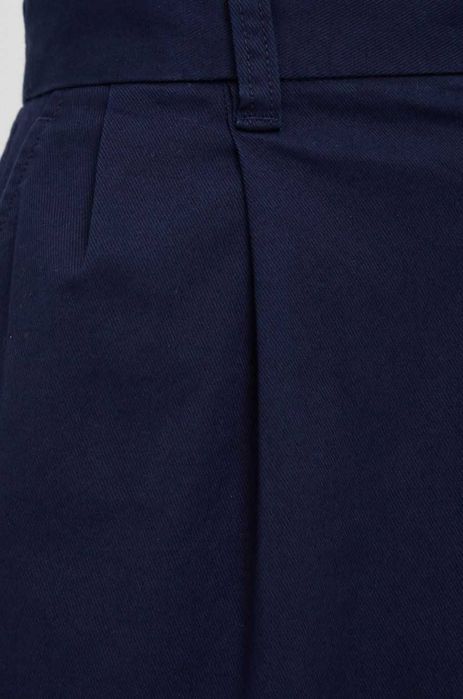 Къси панталони GAP, р.38.