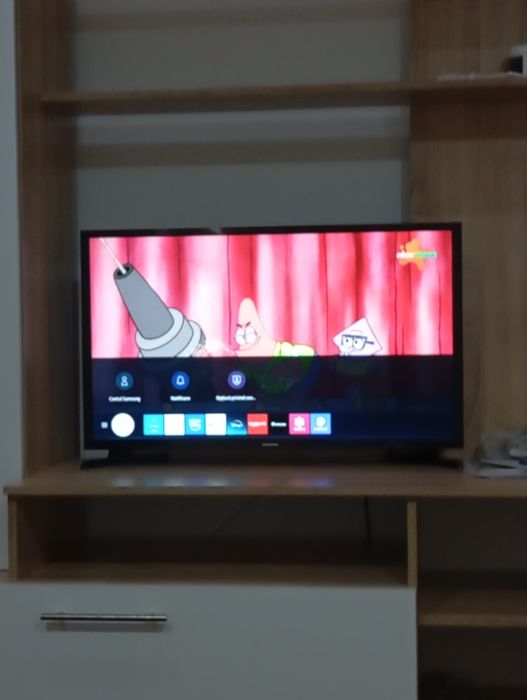 Smart TV Samsung 82 cm