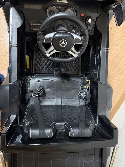 Детский электромобиль