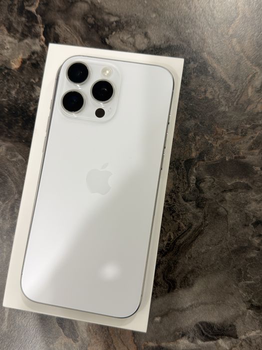 iPhone 16 Pro Max 256GB, White Titanium, exceptional,10/10