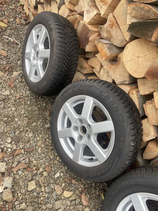 Anvelope cu jante