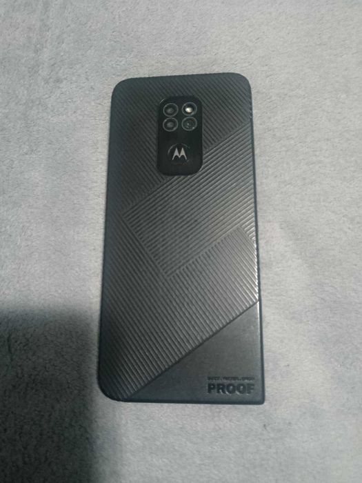 Телефон Motorola Defy
