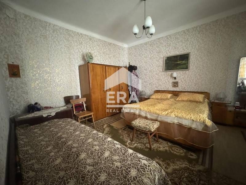 ЕКСКЛУЗИВНО! ЕРА Дръстър предлага за продажба автентична градска къща