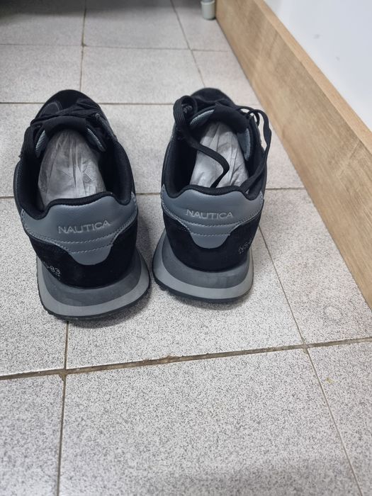 Мъжки маратонки 43