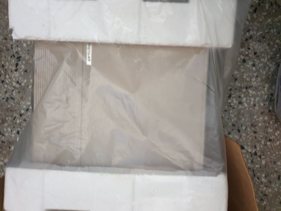 Чисто нова пишеща машина Privileg 160