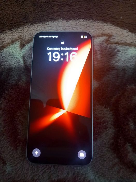 Vând telefon OPPO A6 0RO 5G nou nouț