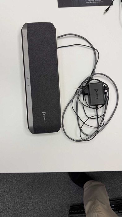 Poly Sync 60 USB / Bluetooth конферентен спикърфон