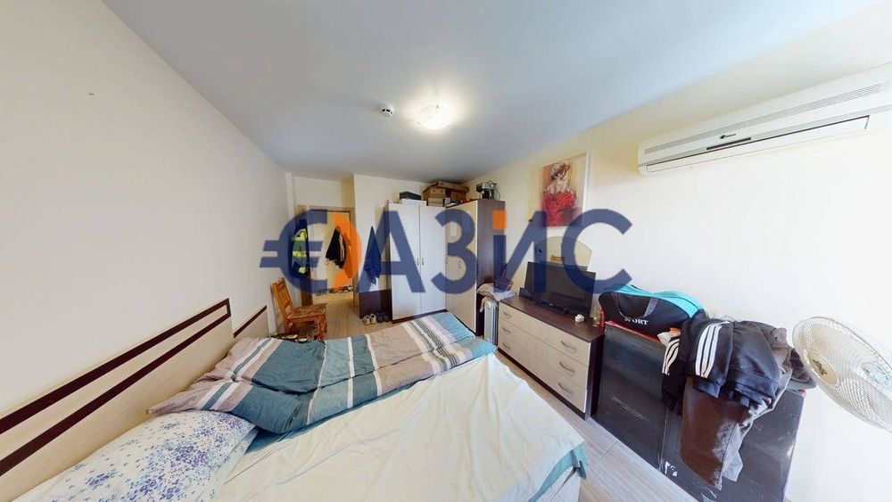Продава се Двустаен апартамент в с. Кошарица, Област Бургас - 64 кв.м за 518 €/кв.м - Снимка #1