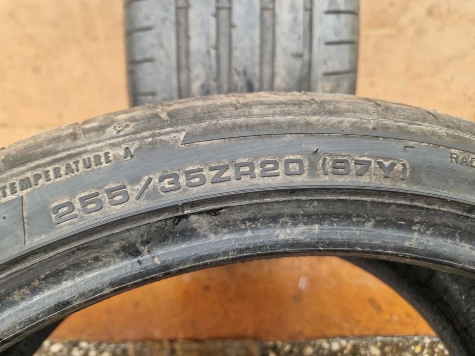 2 Dunlop R20 255/35 Летни гуми  DOT3320