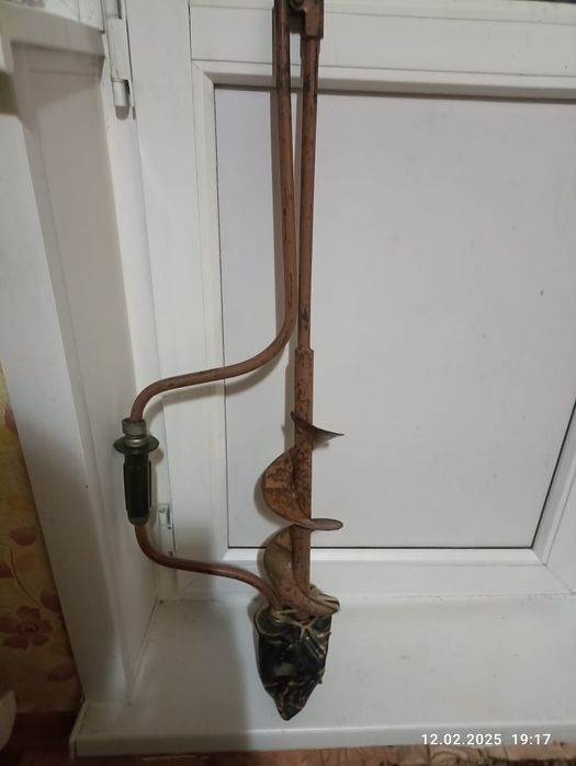 Продаю  Ледобур .