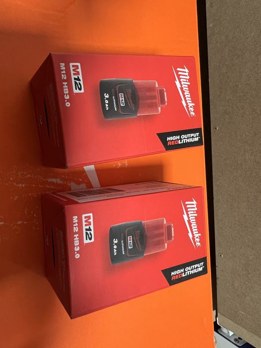 Acumulatori milwaukee 3Ah